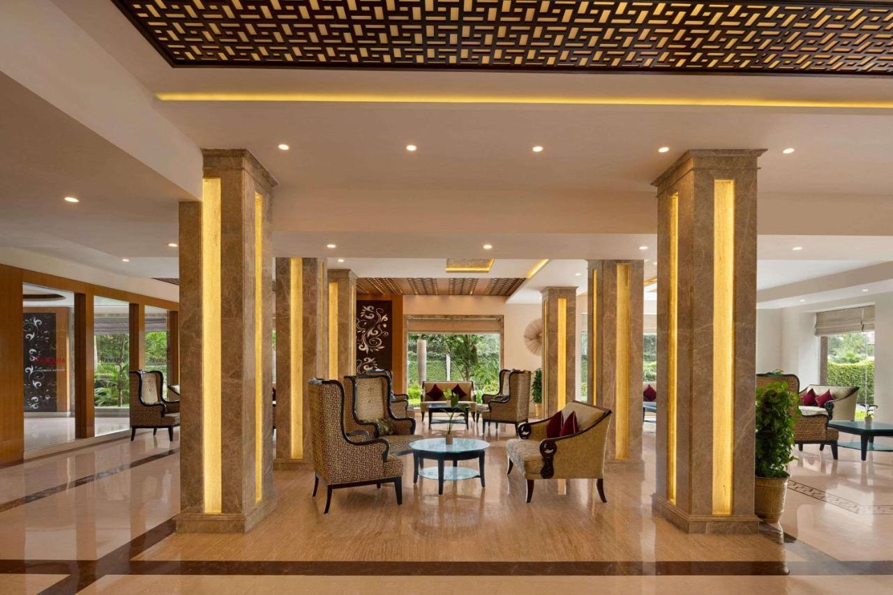Ramada By Wyndham Varanasi Katesar Chandauli エクステリア 写真