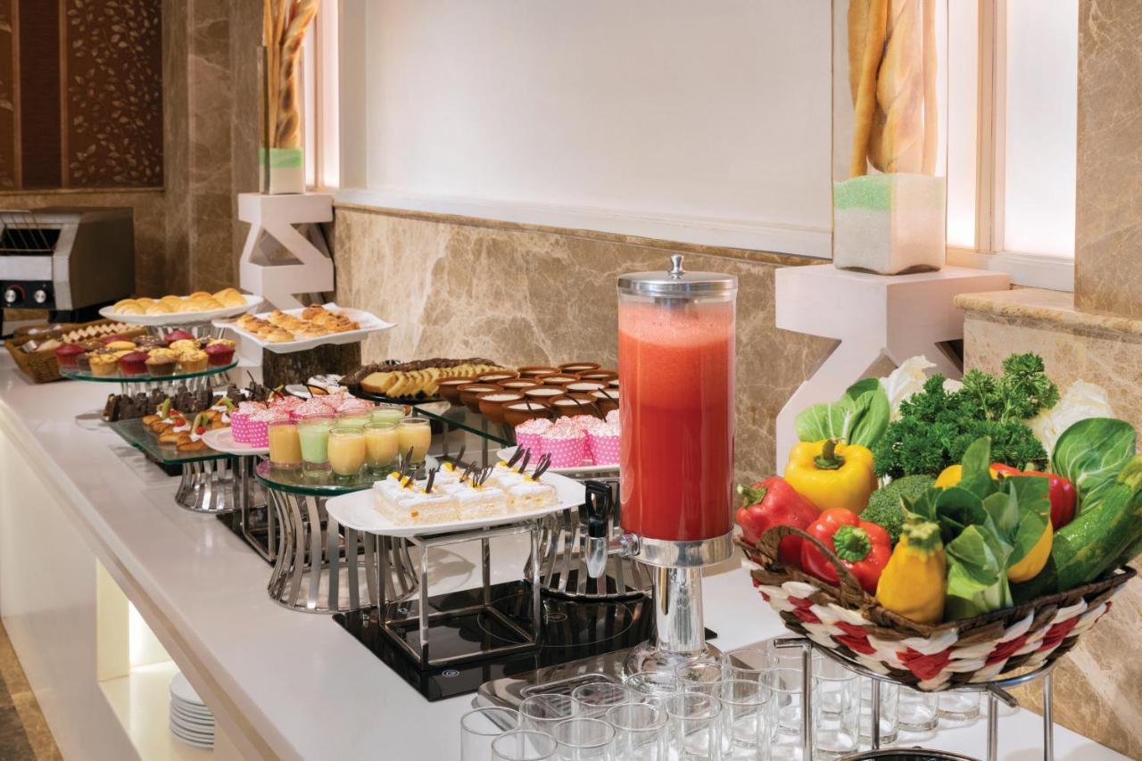 Ramada By Wyndham Varanasi Katesar Chandauli エクステリア 写真