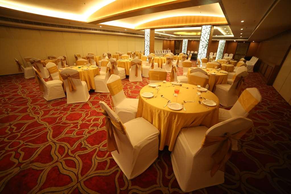 Ramada By Wyndham Varanasi Katesar Chandauli 設備 写真