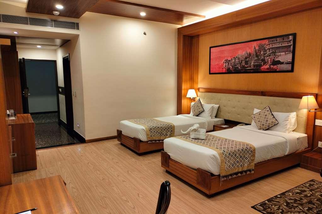 Ramada By Wyndham Varanasi Katesar Chandauli 部屋 写真